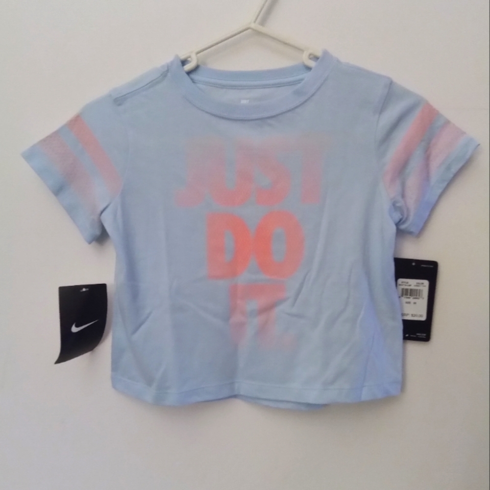 Kids Nikes t-shirt